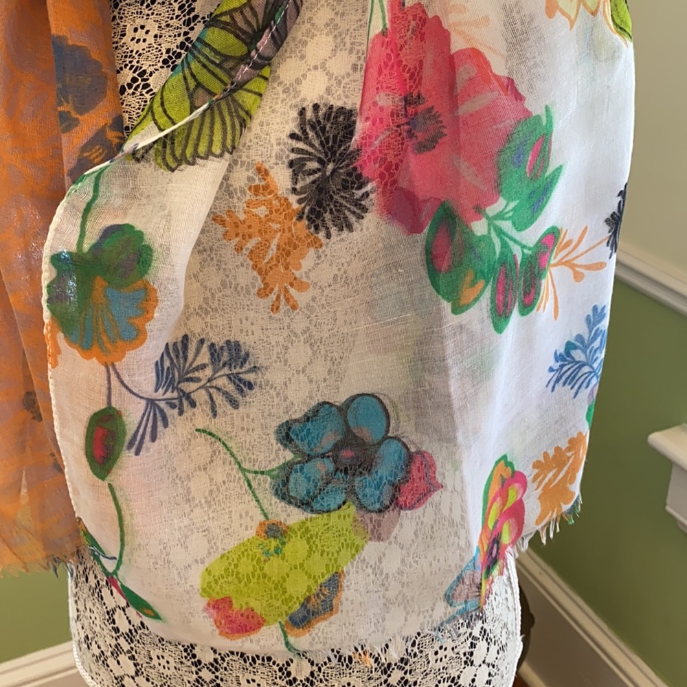 Lightweight Rectangular Floral Bright Orange Pink… - image 2